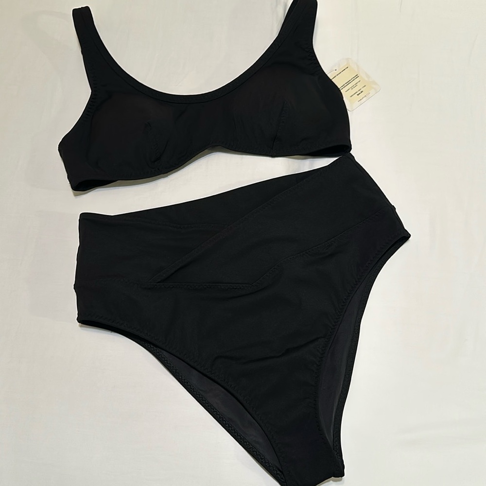 Fabletics  two piece bikini